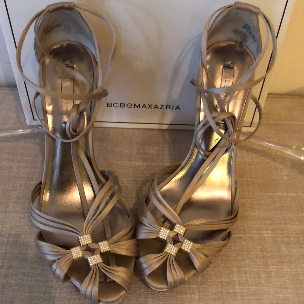 BCBG MaxAzria Elise Champagne Heels Sz 10